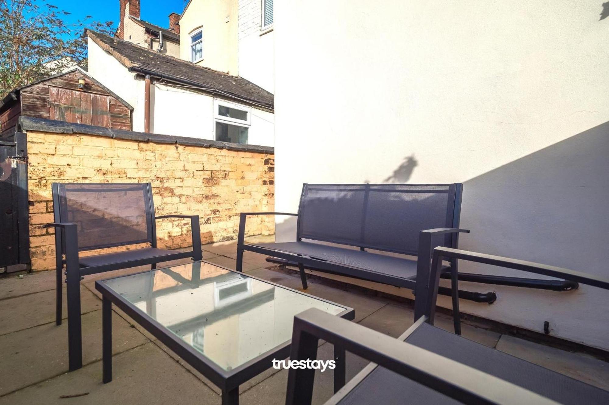 Penkhull House By Truestays - 4 Bedroom House In Stoke-On-Trent Esterno foto