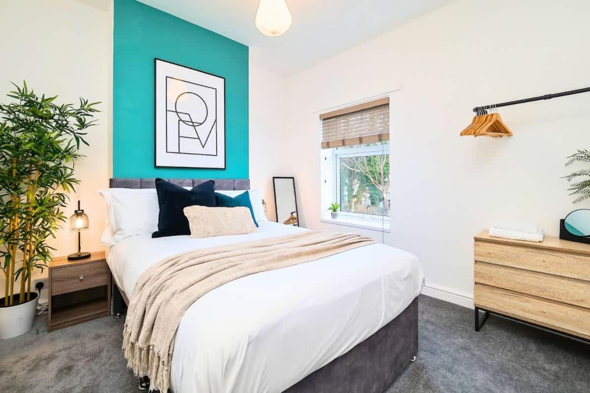 Penkhull House By Truestays - 4 Bedroom House In Stoke-On-Trent Esterno foto